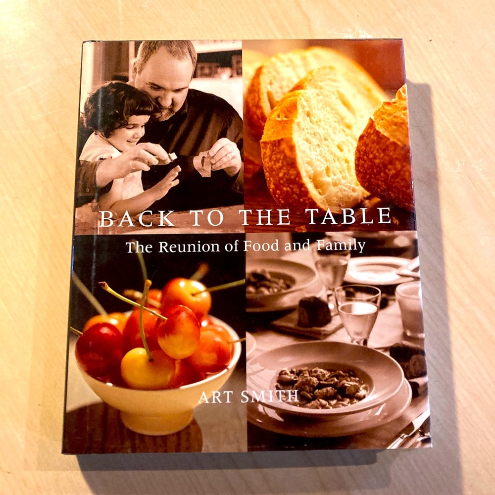 SMITH Back to the Table Cookbook - Black and Brown